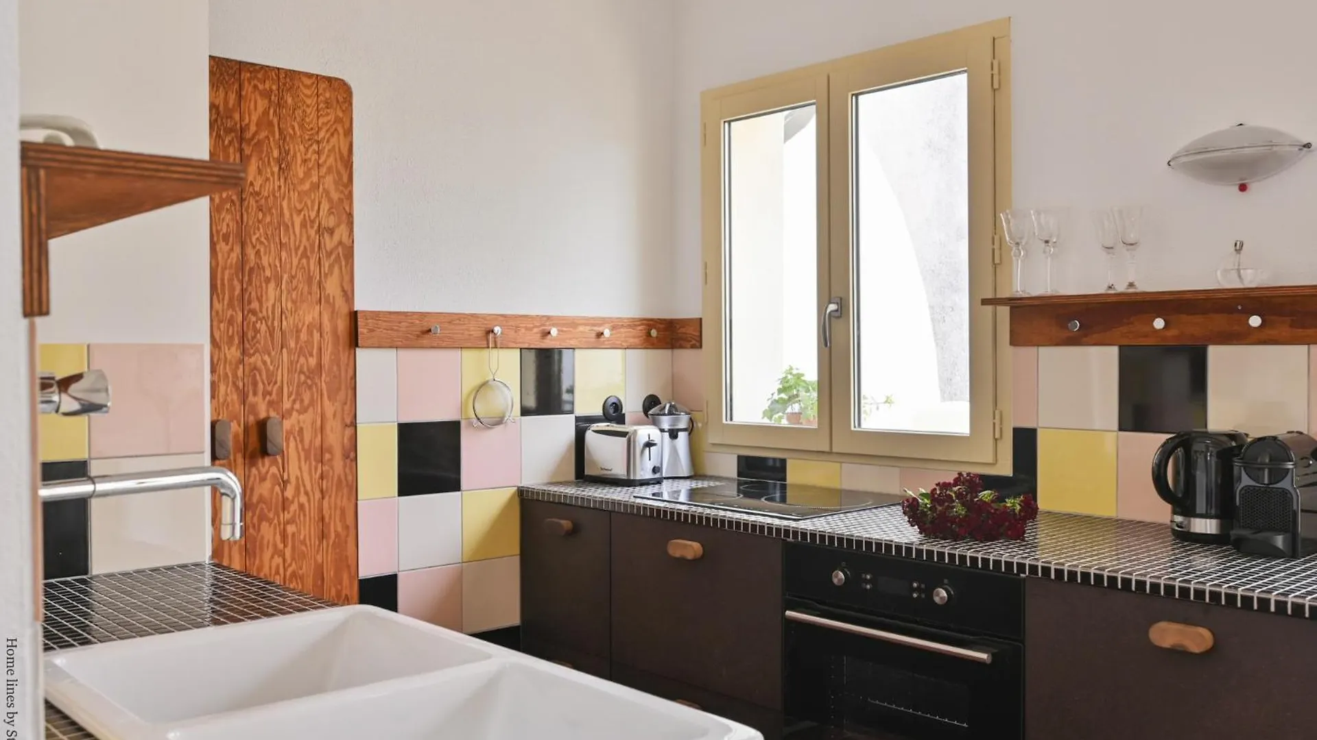 Amical-Marseille-Coeur De Ville Balcon 0*, Μασσαλία Γαλλία