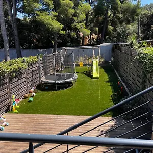 Morgiou Sormiou T4 Climatise Familial - 3 - Terrasse Bois - Jardin Privatif - Calanques A Pied - Plages & Velodrome A 10 Min - Ideal Familles & Randonneurs & Grimpeurs - Escalade A 5 Min - Sud Marseille