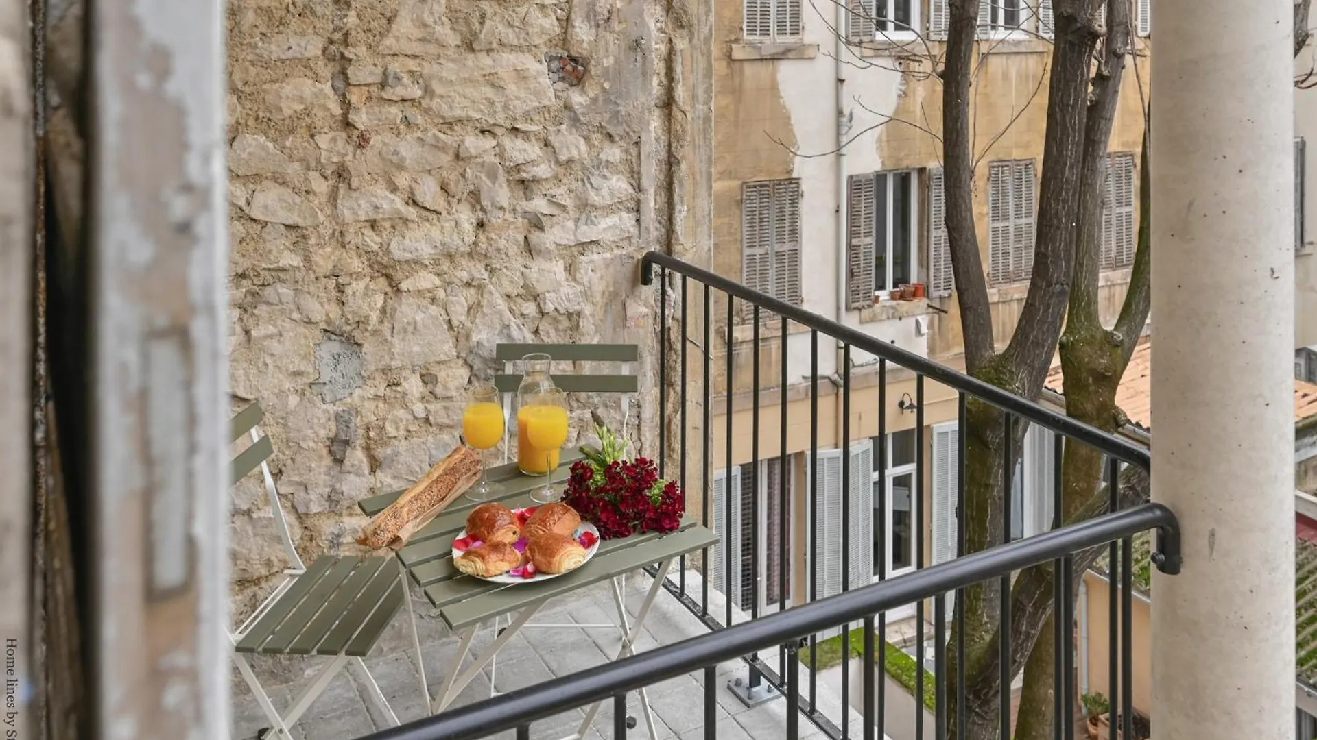 Amical-Marseille-Coeur De Ville Balcon Francie